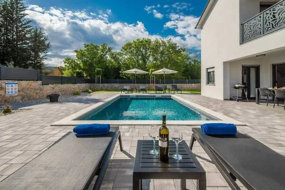 Vakantiehuis Ontspannende vakantie Kornic