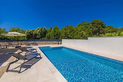 Ferienhaus SARA mit privatem Pool