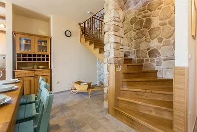 Rustikalna Villa Bellamare s bazenom