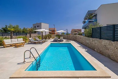 Appartamento SEA LA VIE con piscina