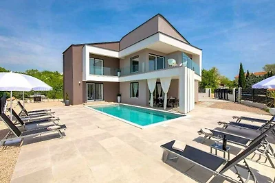 Villa LA VIE mit privatem Pool
