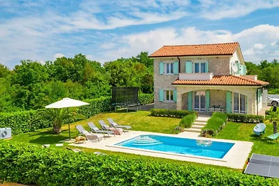 Casa vacanze JOSEPHINE con piscina riscaldata