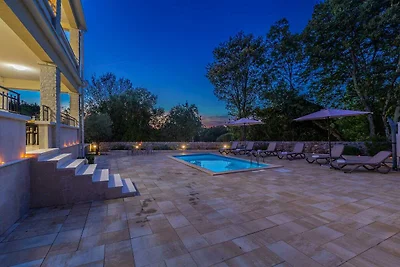 Casa vacanze VESNA con piscina