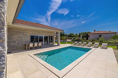 Villa FUSKA mit privatem Pool