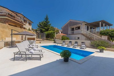 Villa ALMA mit privatem Pool