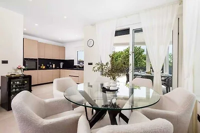 Villa LA VIE mit privatem Pool