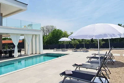 Villa LA VIE mit privatem Pool