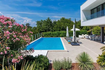 Villa LUXOR con piscina riscaldata