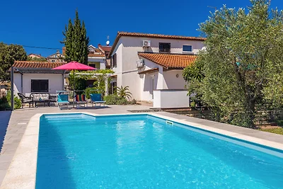 Ferienhaus Ledine