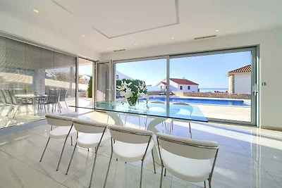 Villa SIA mit privatem Pool