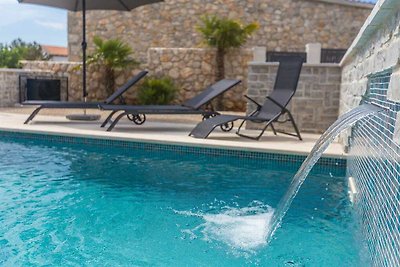 Villa MORE mit privatem Pool