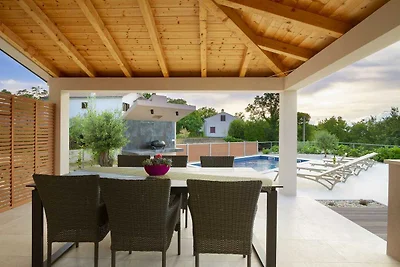 Ferienwohnung LUCAS mit privatem Pool