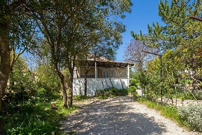 Ferienhaus MICHAEL mit Garten und P