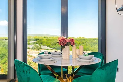 Luxusapartment LaRiv II mit Pool