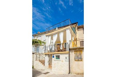 Casa rustica con vista sul mare