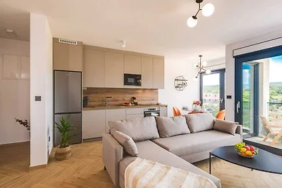 Luxusapartment LaRiv I mit Pool