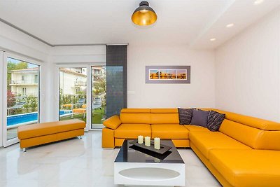 Moderne villa MODERNA met verwarmd zwembad, b...