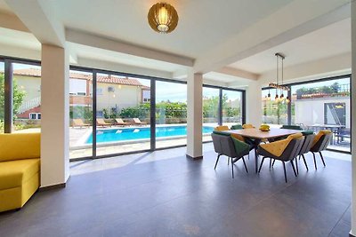 Beautiful modern Villa PHOENIX