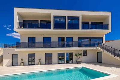 Luxusapartment LaRiv I mit Pool