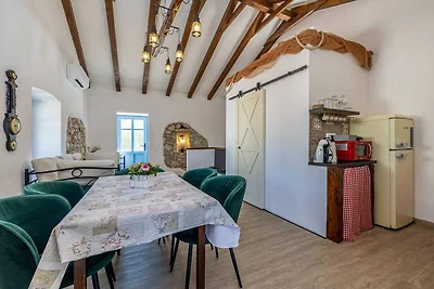 Ferienhaus KUNTENTA mit Pool
