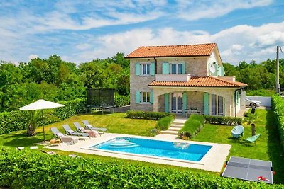 Ferienhaus JOSEPHINE mit beheiztem Pool