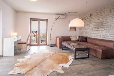 Villa CAVALLO mit Pool & Meerblick