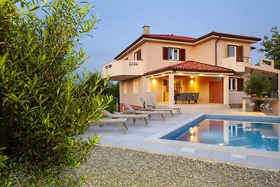 Ferienwohnung LUCAS mit privatem Pool