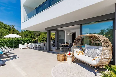 Villa LUXOR con piscina riscaldata