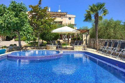 Ferienwohnung LANTANA mit Pool