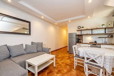 Appartamento di vacanza LANTANA con piscina