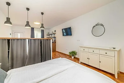 Studiowohnung LAVANDA mit Pool