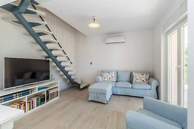 Ferienhaus MASLINA mit Pool
