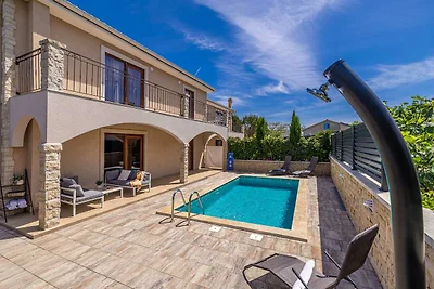 Casa vacanze Dijana con piscina