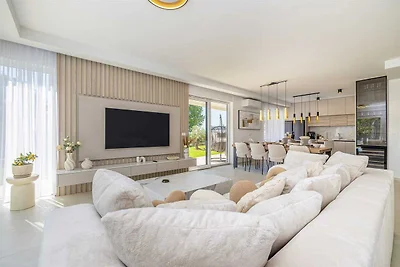 Ferienhaus OLIVE BLUE mit privatem Pool