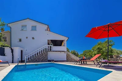 Casa vacanze CHARMING con piscina privata