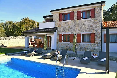 Schönes Ferienhaus Lana