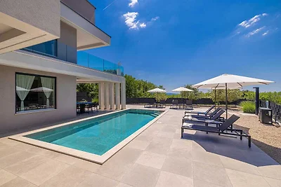 Villa LA VIE mit privatem Pool