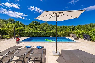 Maison PERANOVIĆ avec piscine