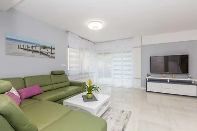 Lussuosa villa DRAZINE con piscina riscaldata
