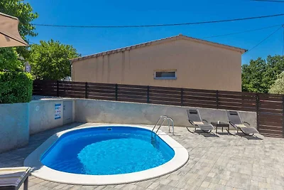 Casa vacanze PAVOVCI con piscina