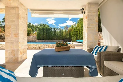 Villa GITA con piscina privata