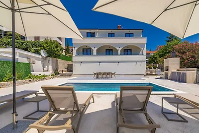 Apartment LAMAR mit privatem Pool und...