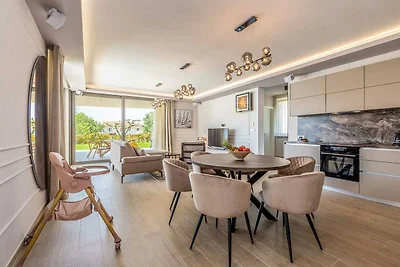 Villa VISTA mit privatem Pool