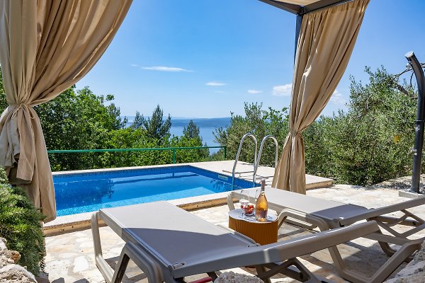 Ferienhaus Baska Voda