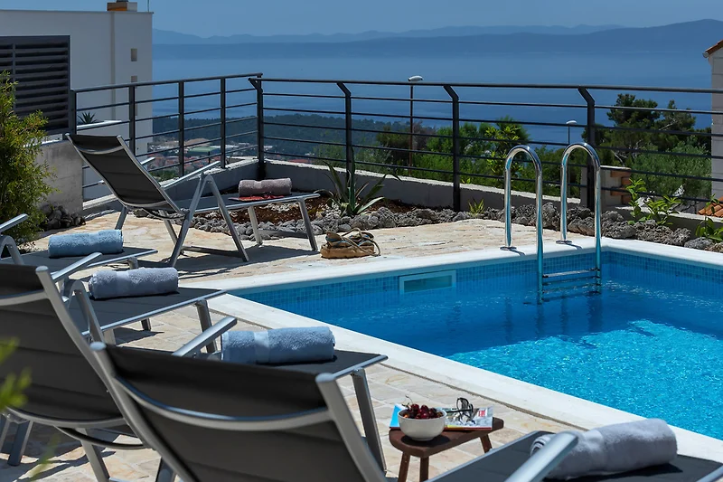 terrasse am pool