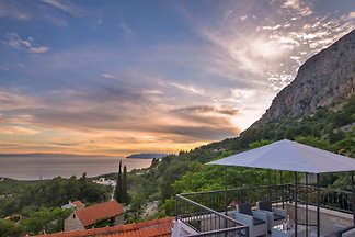 NEU**Ferienhaus Silente mit Pool