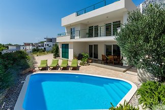 Ferienhaus SAN mit beheiztem Pool