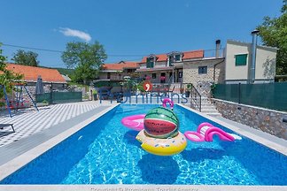 Holiday home relaxing holiday Zagvozd