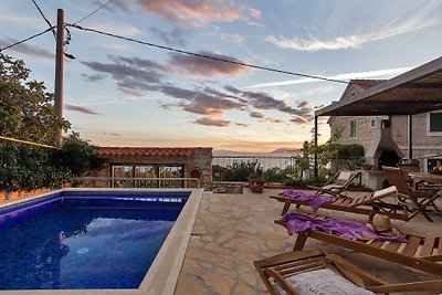 Holidayhome in Podgora with pool