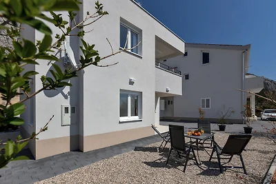 Casa  L&B in Makarska